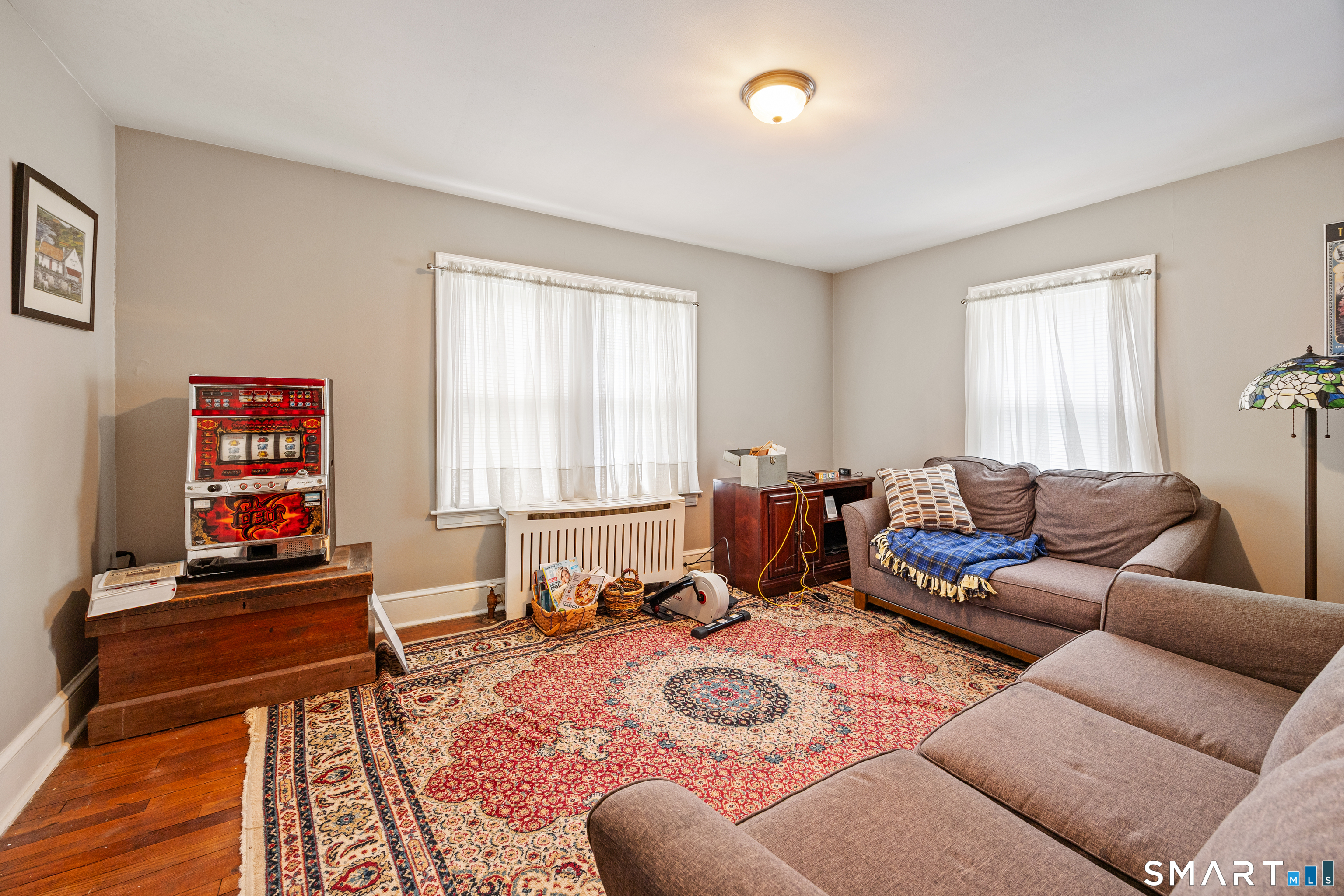 27 Theroux Avenue Waterbury CT 06708