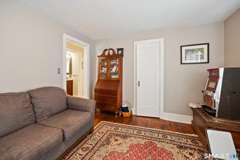 27 Theroux Avenue Waterbury CT 06708