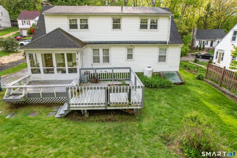 27 Theroux Avenue Waterbury CT 06708