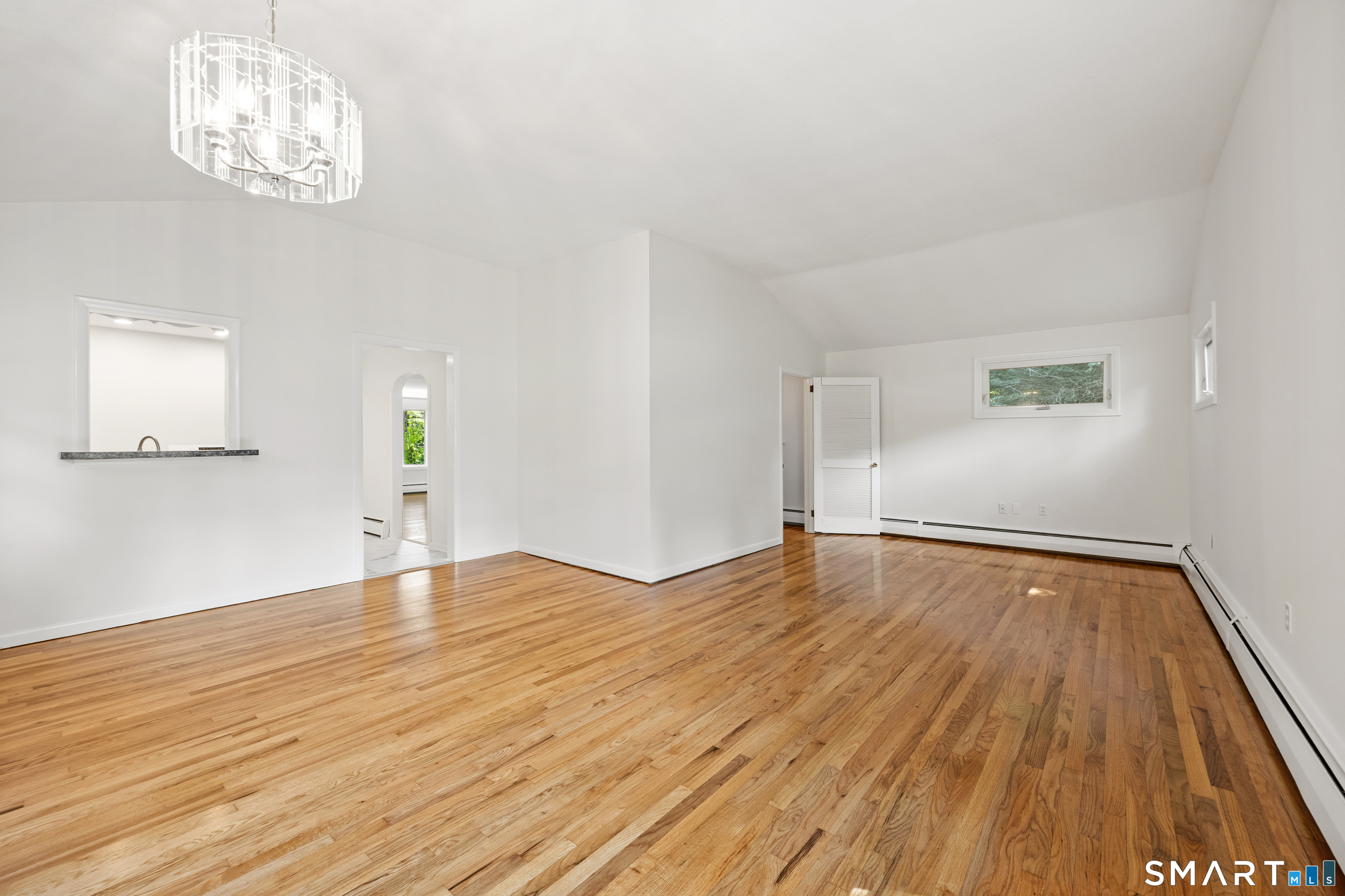 11 Walnut Lane North Branford CT 06472