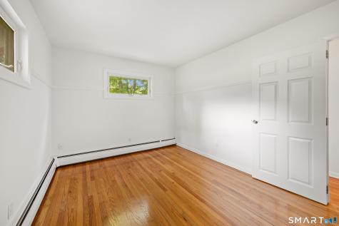 11 Walnut Lane North Branford CT 06472