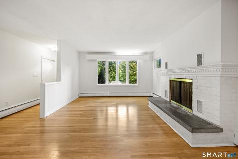11 Walnut Lane North Branford CT 06472