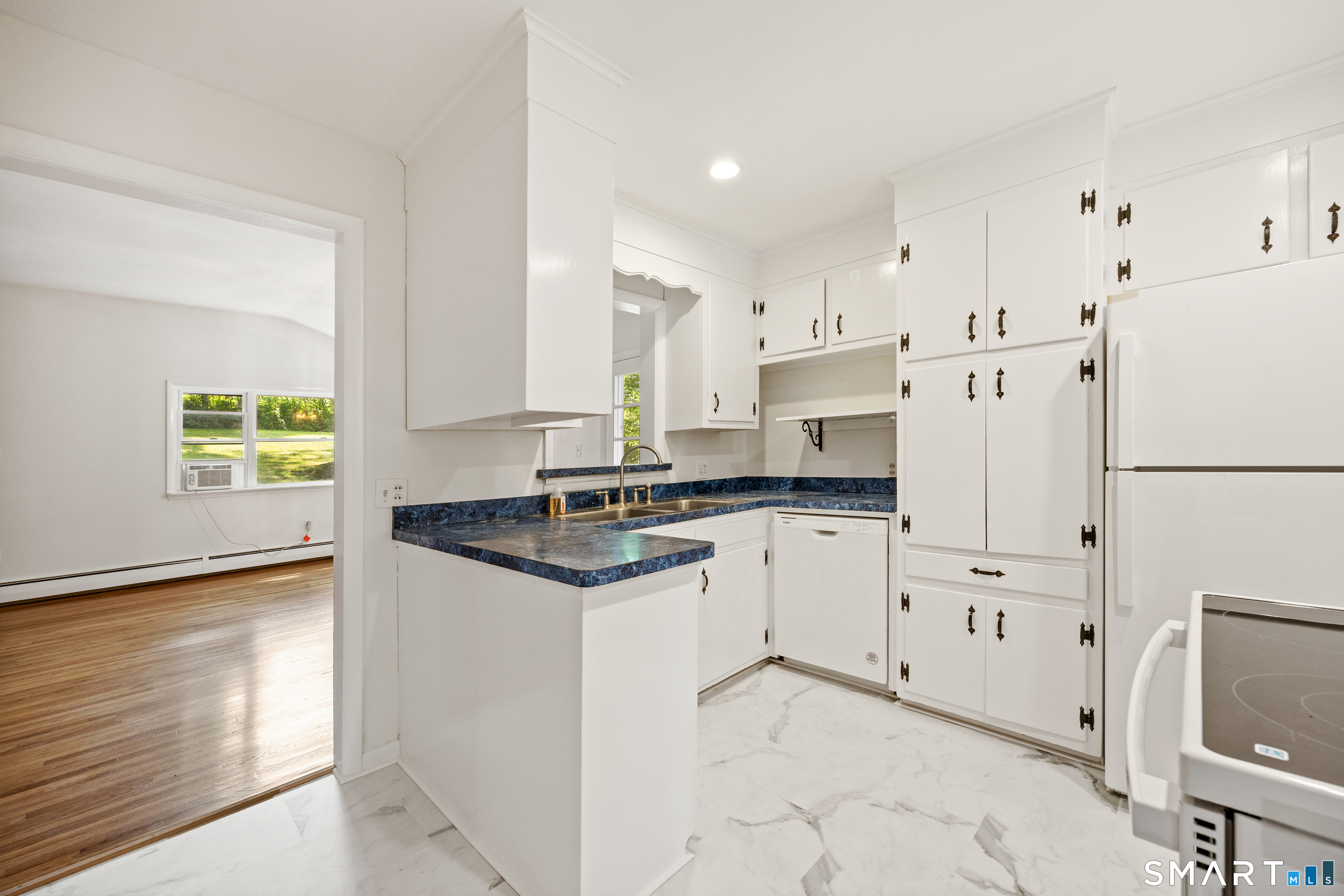 11 Walnut Lane North Branford CT 06472
