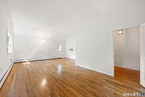 11 Walnut Lane North Branford CT 06472