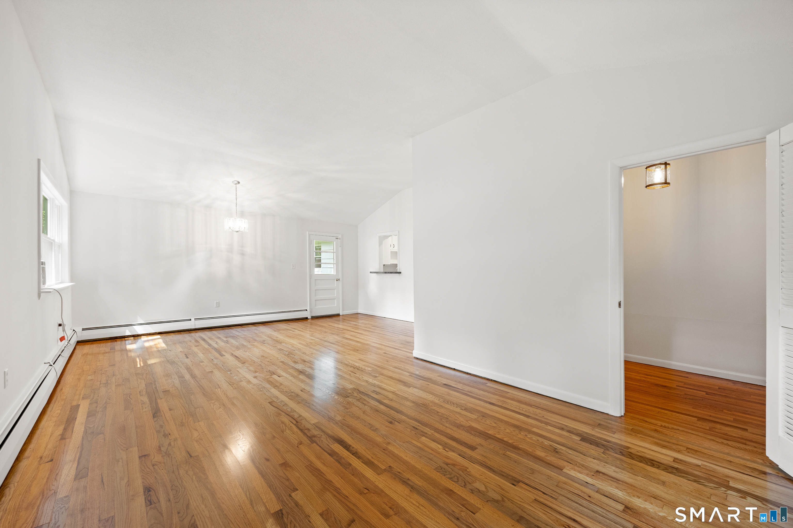11 Walnut Lane North Branford CT 06472