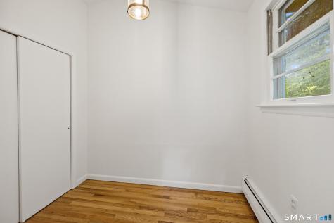 11 Walnut Lane North Branford CT 06472