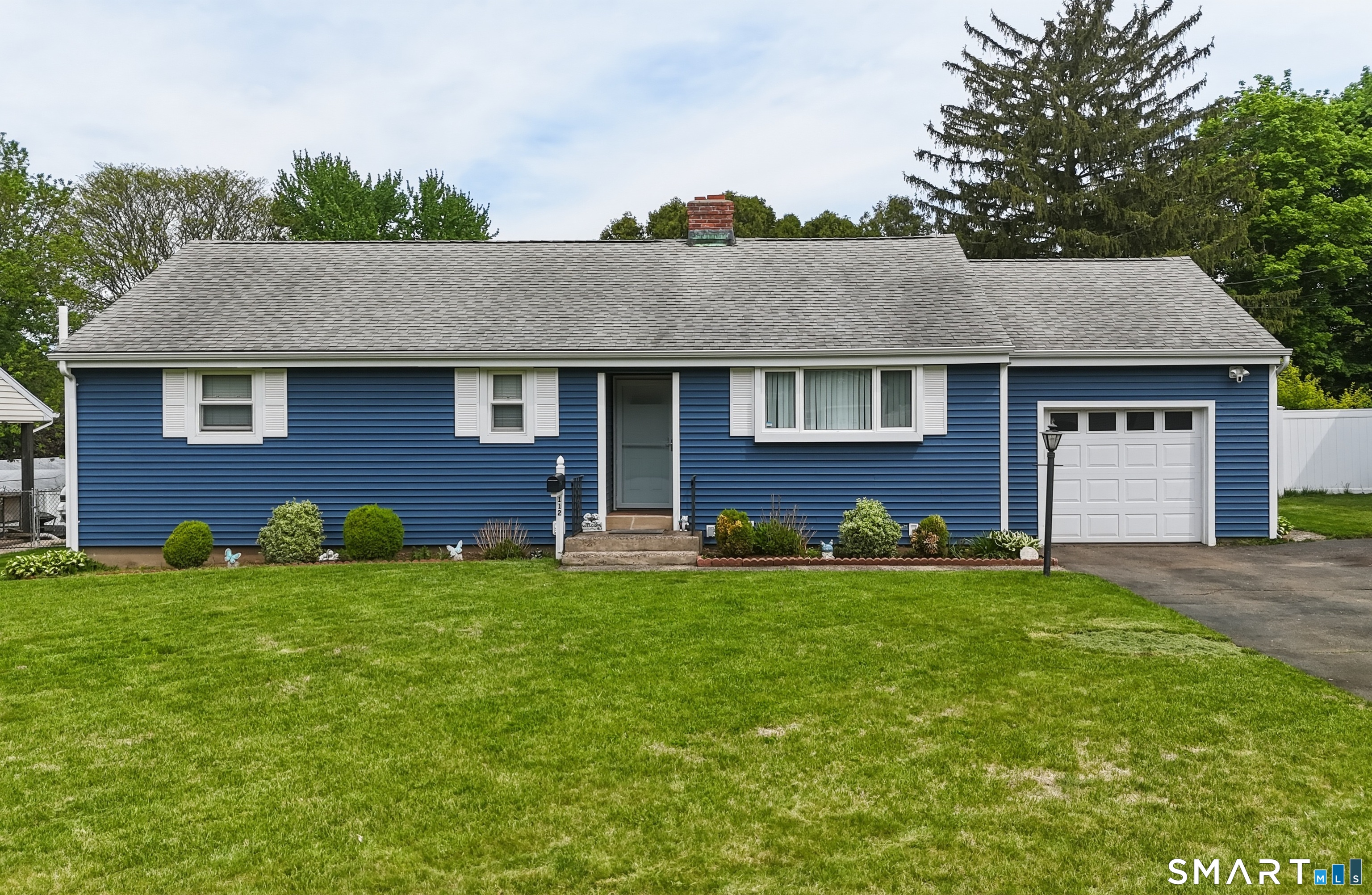 112 Brentwood Road Newington CT 06111
