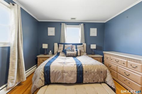 112 Brentwood Road Newington CT 06111