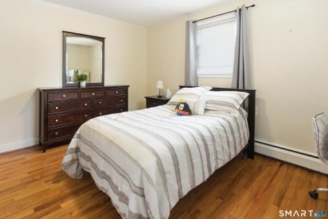 112 Brentwood Road Newington CT 06111