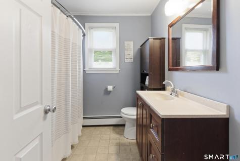 112 Brentwood Road Newington CT 06111