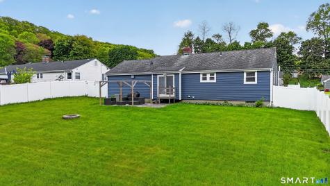 112 Brentwood Road Newington CT 06111