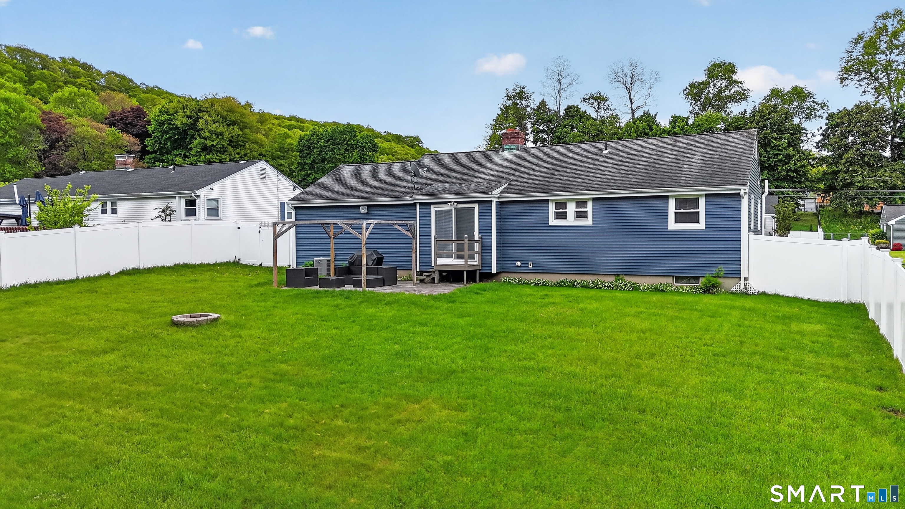 112 Brentwood Road Newington CT 06111