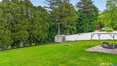 112 Brentwood Road Newington CT 06111