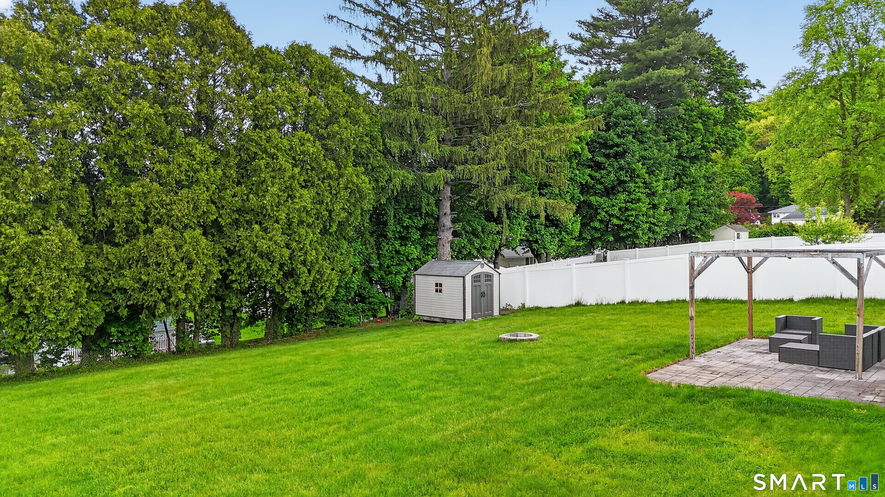 112 Brentwood Road Newington CT 06111