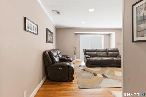 112 Brentwood Road Newington CT 06111