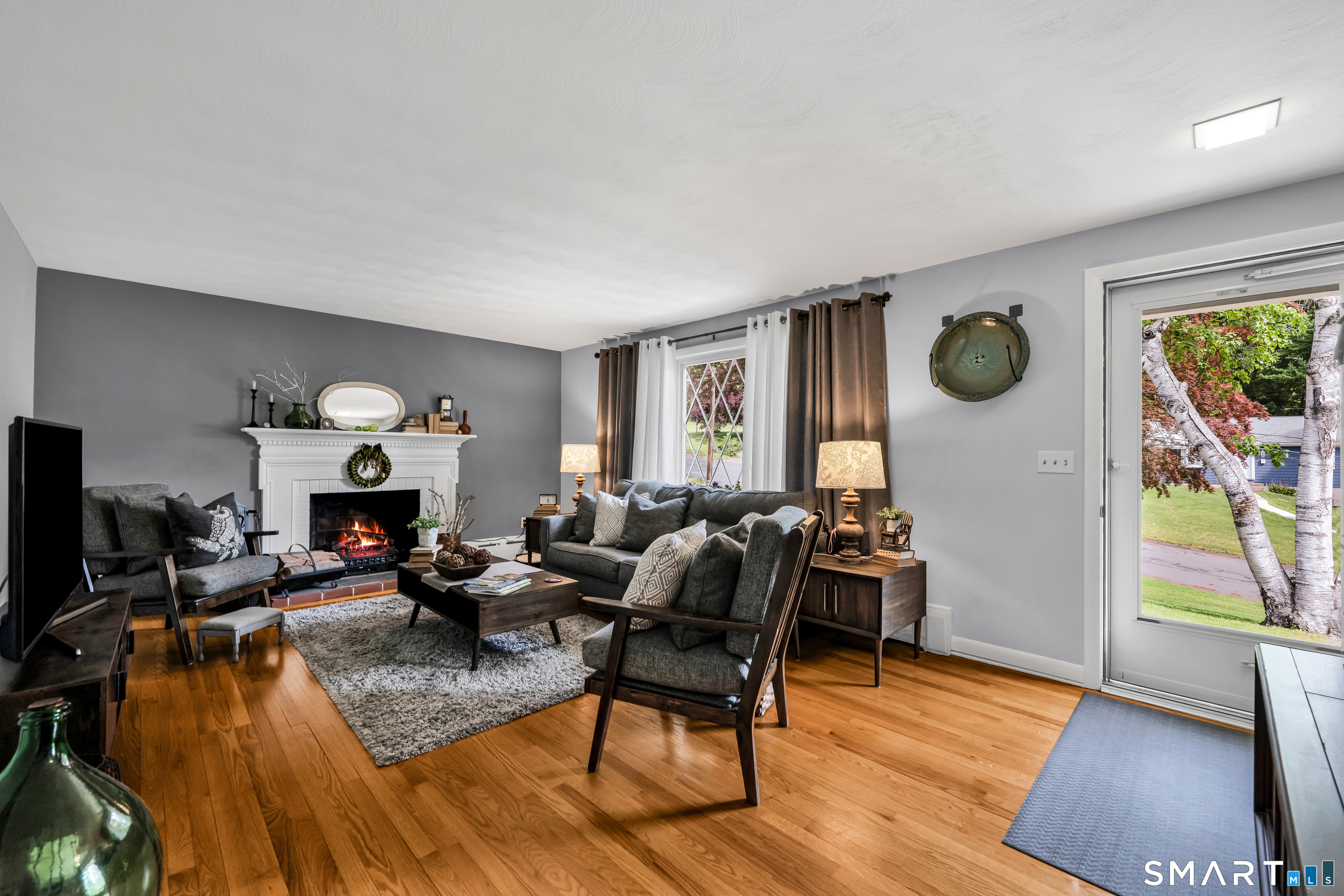 27 Woodcrest Drive Bristol CT 06010