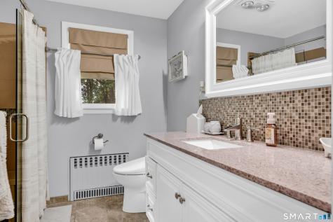 27 Woodcrest Drive Bristol CT 06010