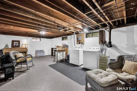 27 Woodcrest Drive Bristol CT 06010