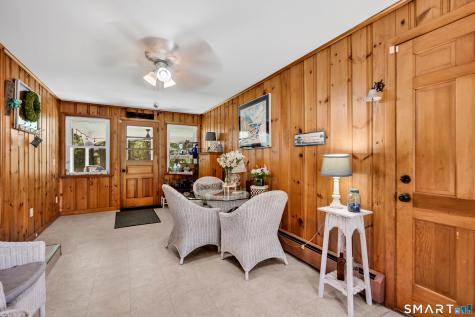 27 Woodcrest Drive Bristol CT 06010