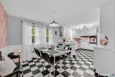 27 Woodcrest Drive Bristol CT 06010