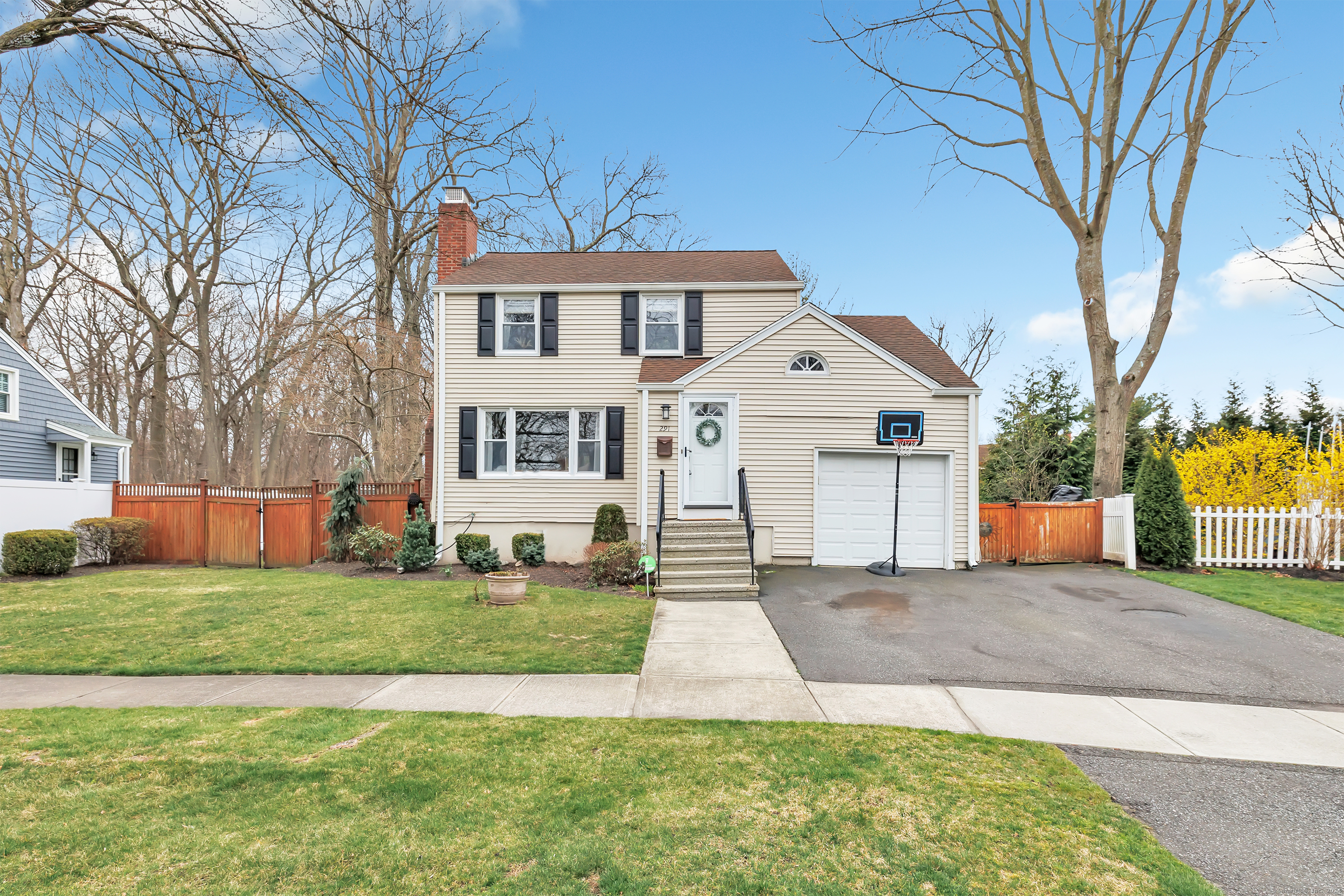 291 Old Spring Road Stratford CT 06614