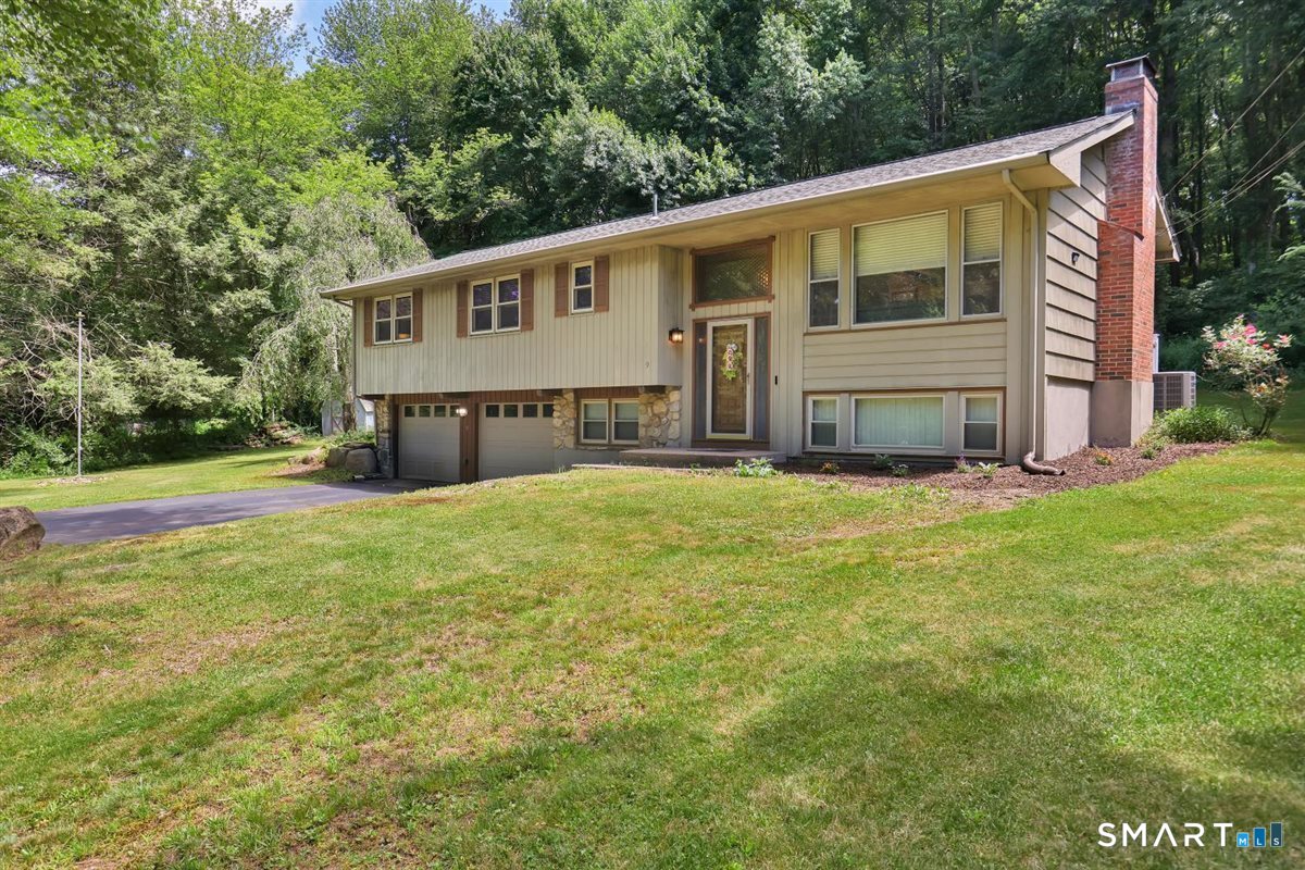 9 Willow Stream Drive Vernon CT 06066