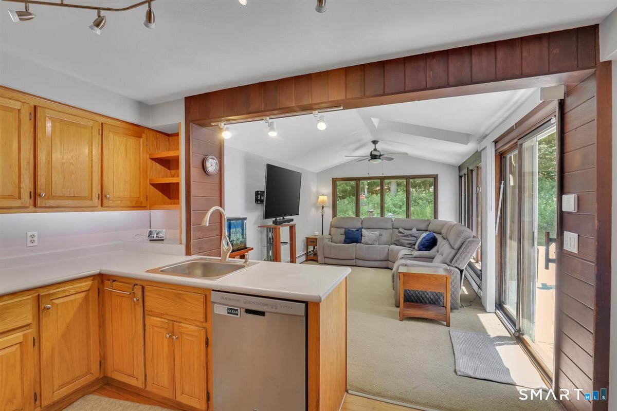 9 Willow Stream Drive Vernon CT 06066