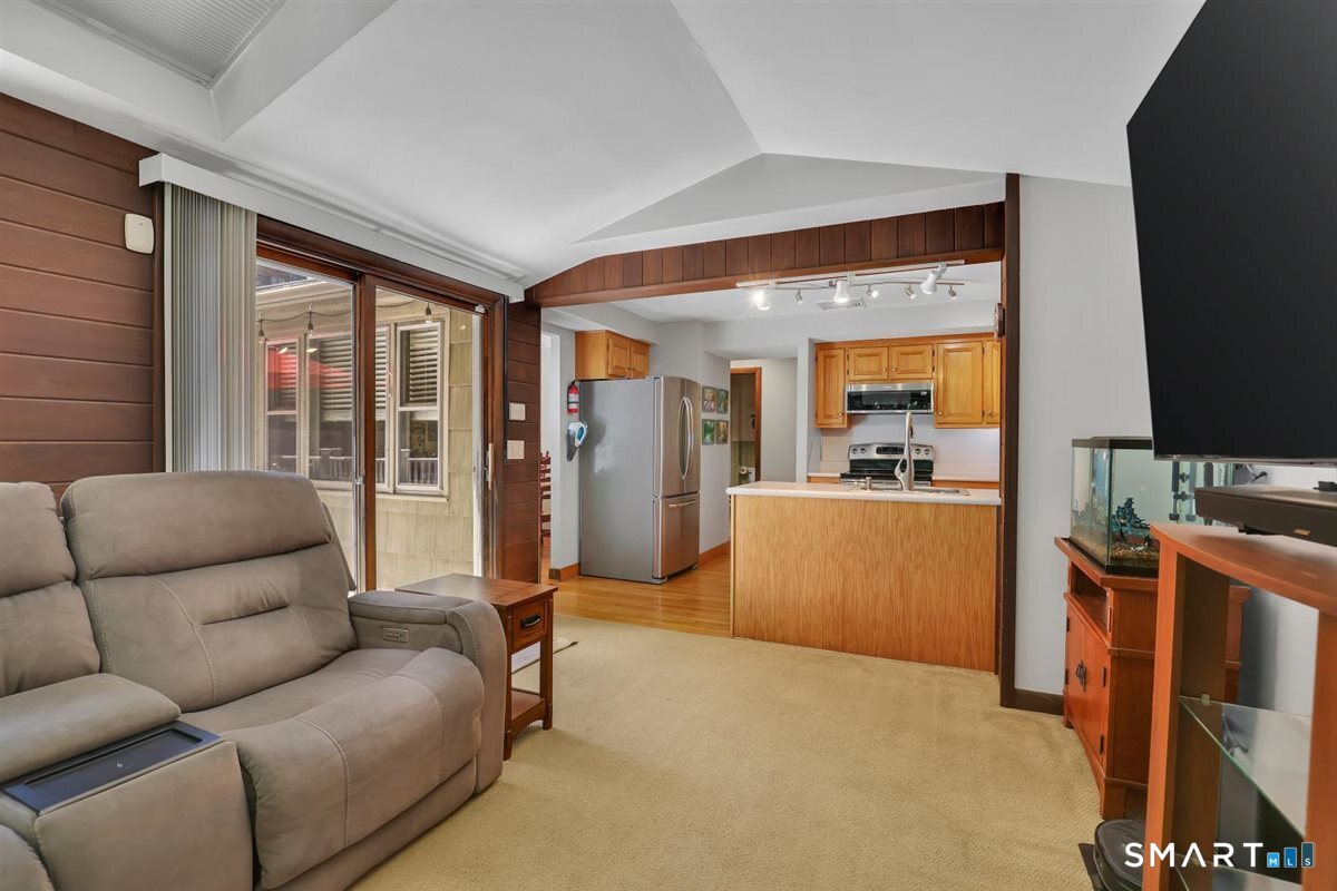9 Willow Stream Drive Vernon CT 06066