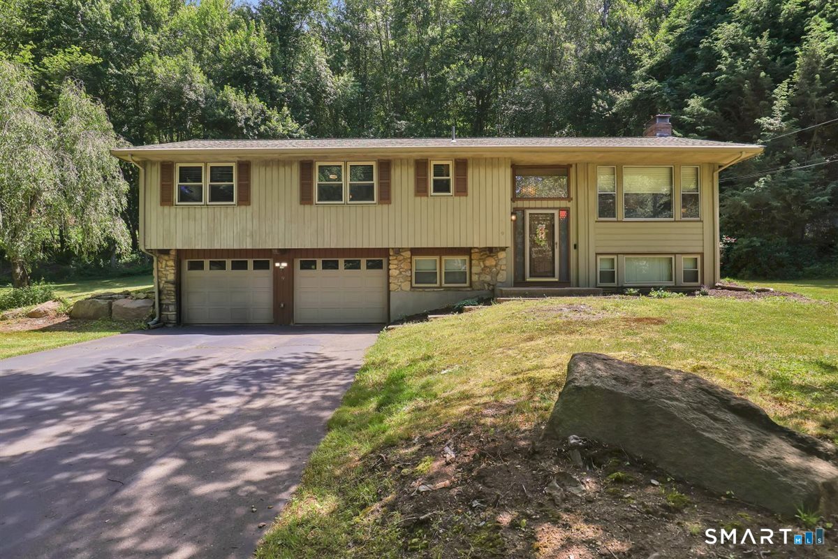 9 Willow Stream Drive Vernon CT 06066