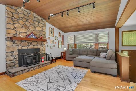 9 Willow Stream Drive Vernon CT 06066
