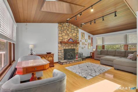 9 Willow Stream Drive Vernon CT 06066