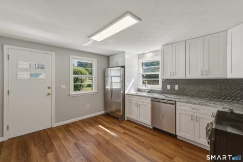 11 Chestnut Street Plymouth CT 06786