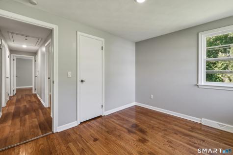 11 Chestnut Street Plymouth CT 06786