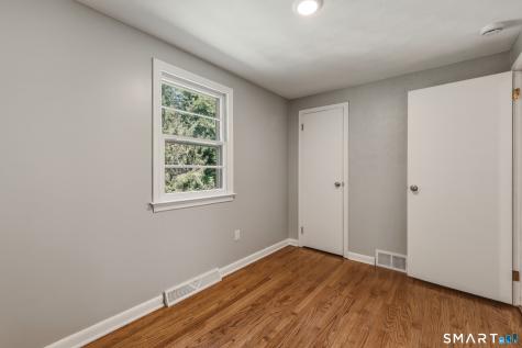 11 Chestnut Street Plymouth CT 06786