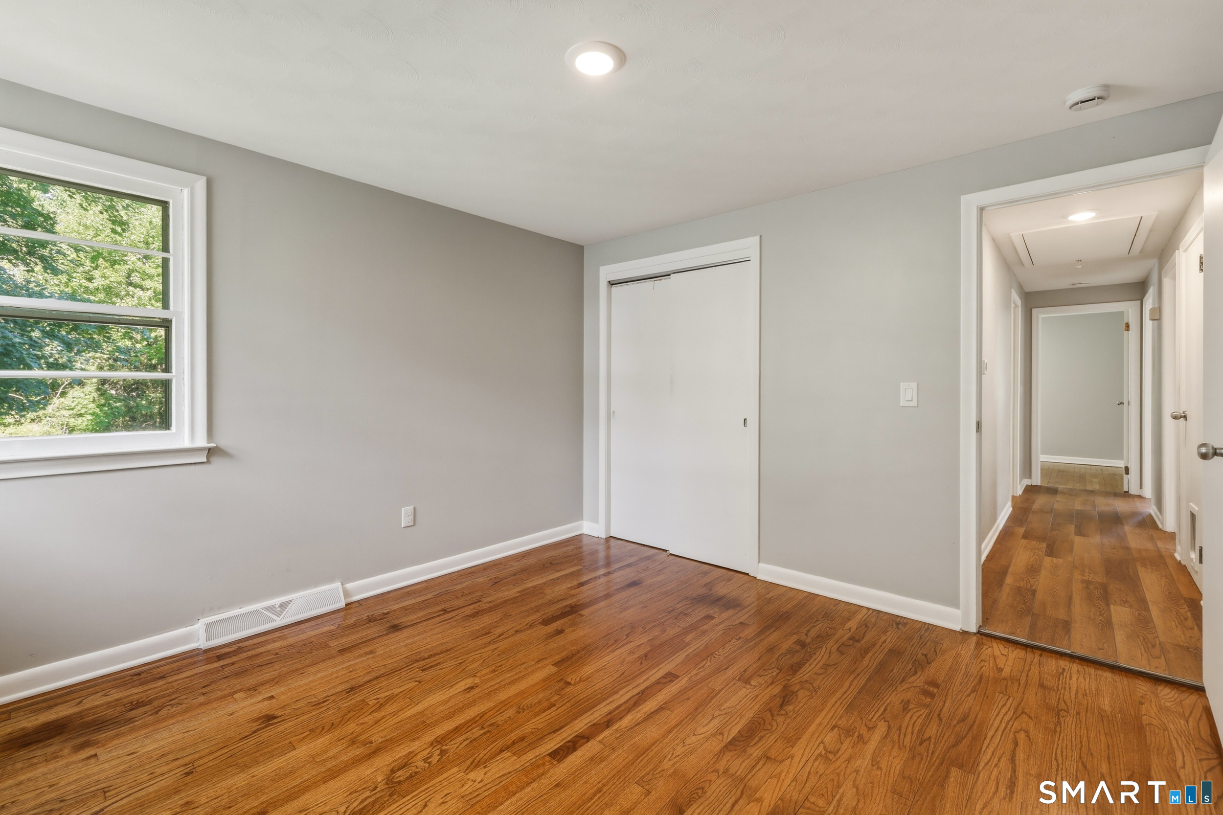 11 Chestnut Street Plymouth CT 06786