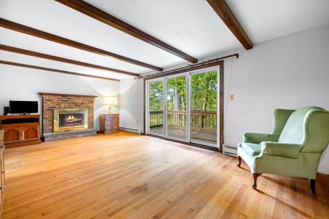 6 Fulmore Drive Waterford CT 06385