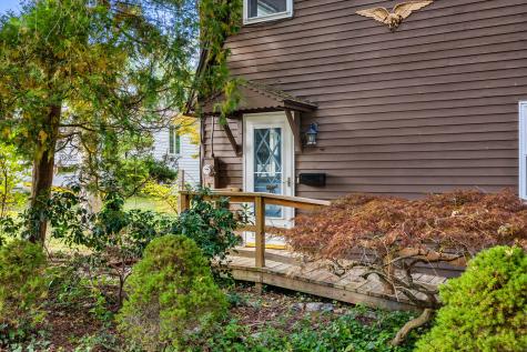 6 Fulmore Drive Waterford CT 06385