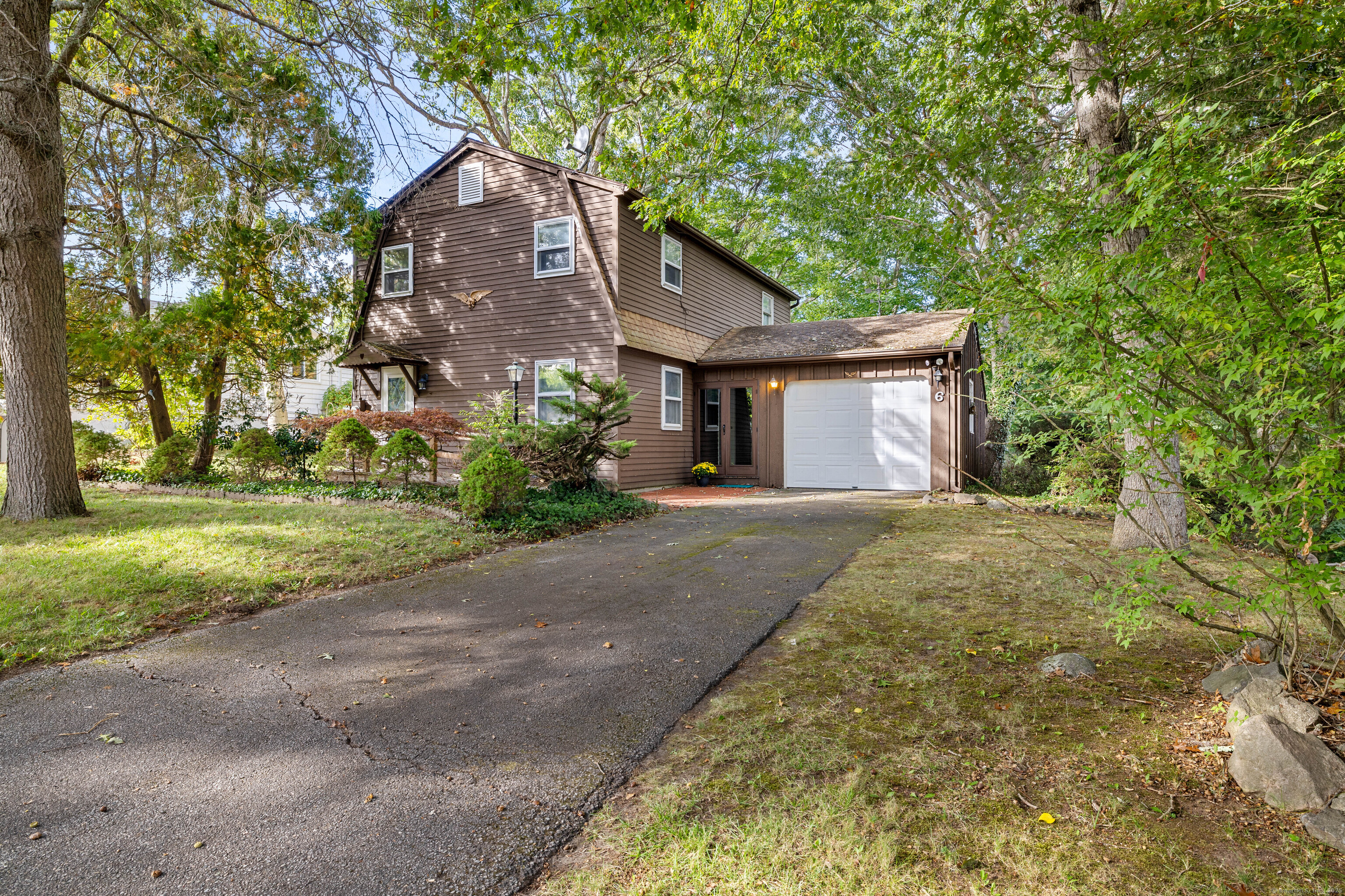 6 Fulmore Drive Waterford CT 06385