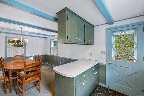 6 Fulmore Drive Waterford CT 06385