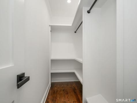 419 Valley Road Fairfield CT 06825