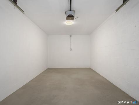 419 Valley Road Fairfield CT 06825