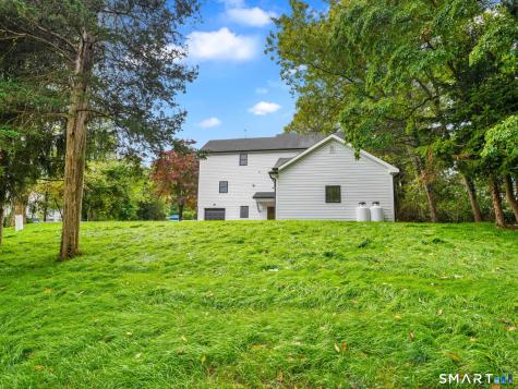 419 Valley Road Fairfield CT 06825