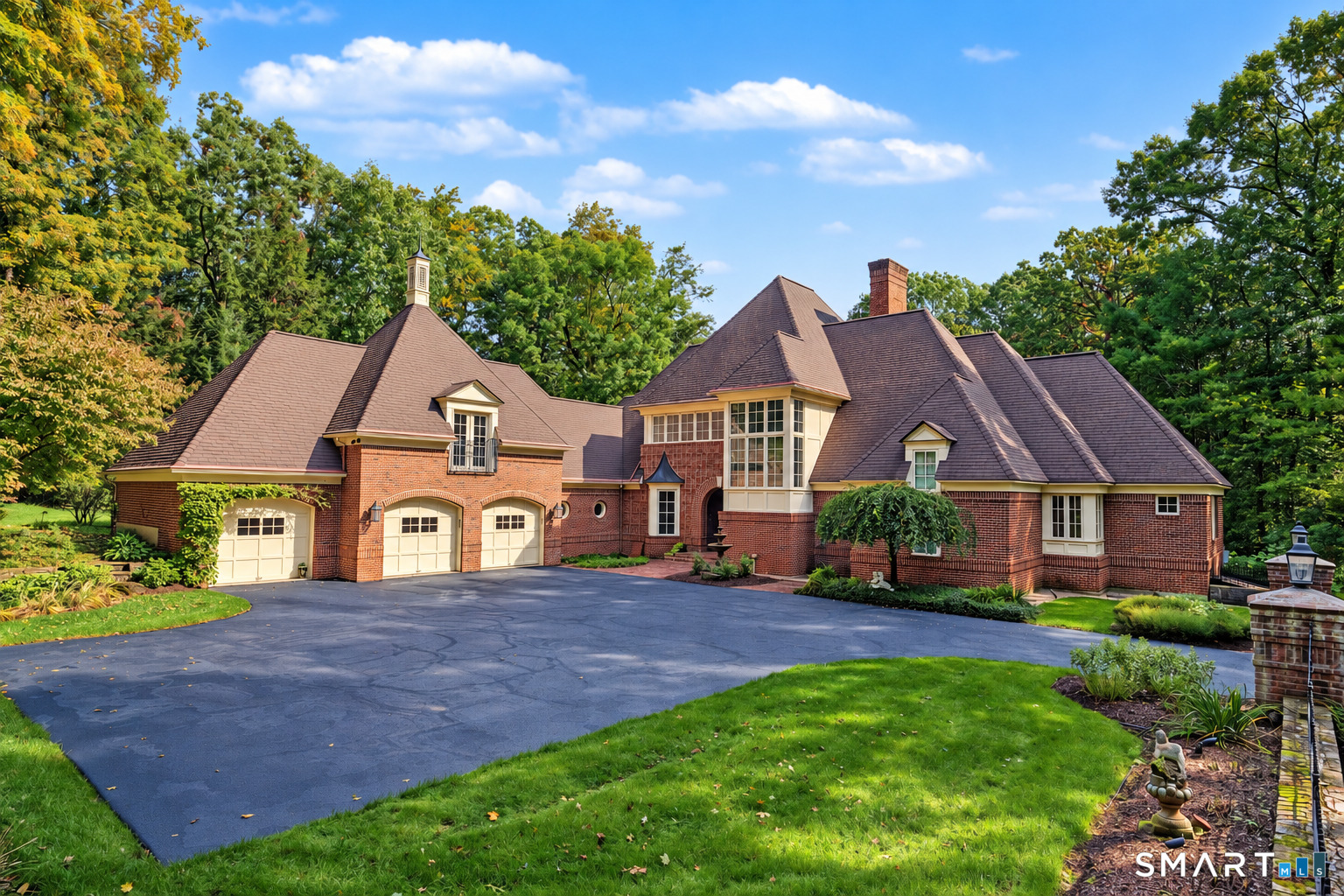 44 Prattling Pond Road Farmington CT 06032
