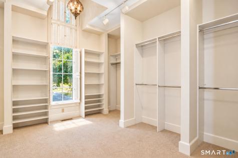 44 Prattling Pond Road Farmington CT 06032