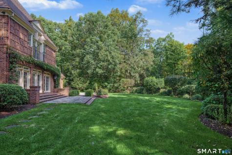 44 Prattling Pond Road Farmington CT 06032