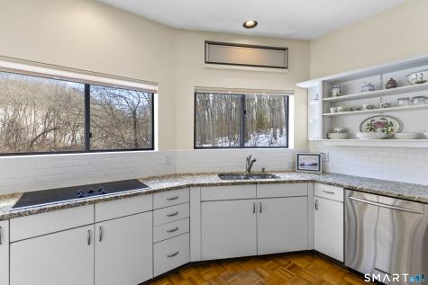 35 Stonehenge Place Cheshire CT 06410