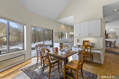 35 Stonehenge Place Cheshire CT 06410