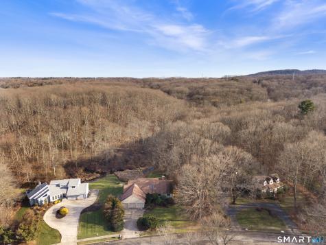 35 Stonehenge Place Cheshire CT 06410