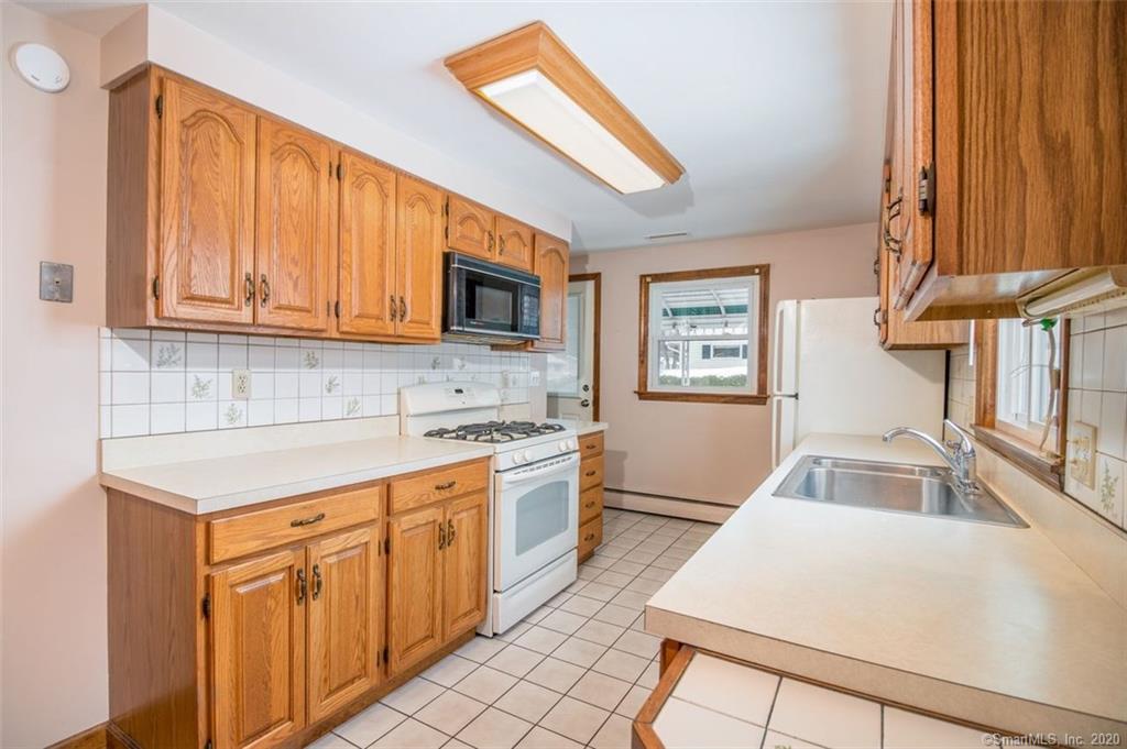 31 Tabor Road Enfield CT 06082