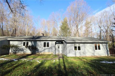 10 Arch Bridge Road Bethlehem CT 06751